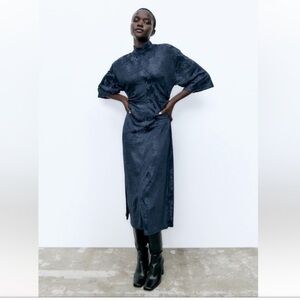 ZARA Elegant Flattering Navy Blue Jacquard Kimono Women's Dress Bell Sleeve $129